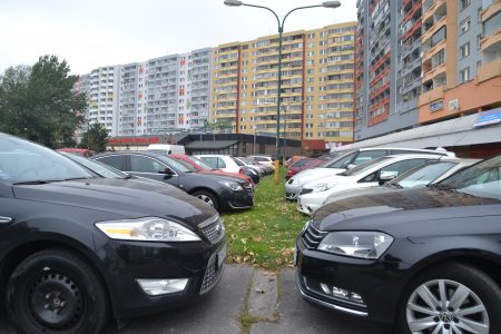 Bratislava testuje inovatívne technológie v parkovaní