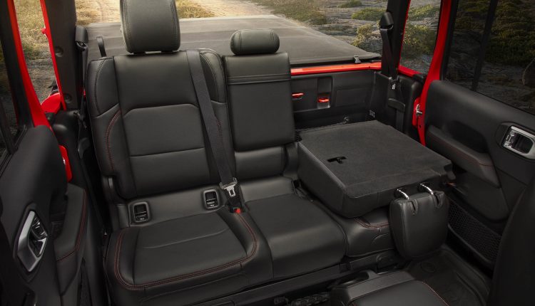 2020 Jeep® Gladiator – interior