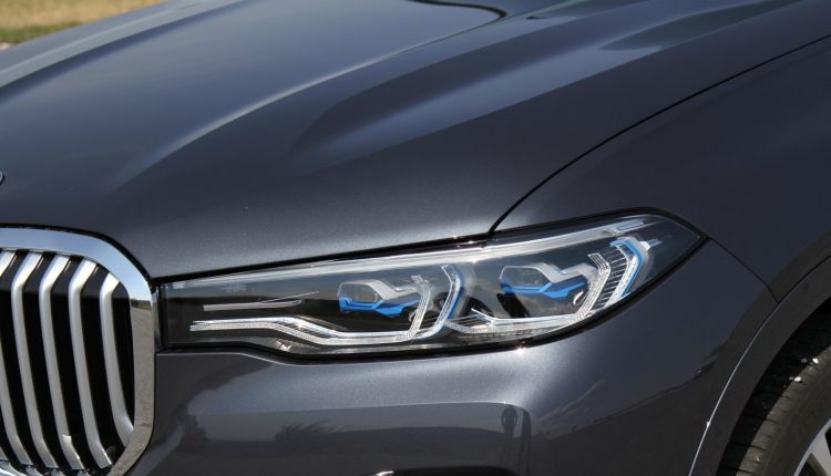 BMW X7 40i 061
