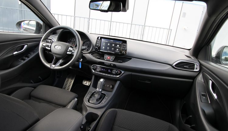HYUNDAI i30 Fastback 1,4 T-GDI 7DCT N Line 0025