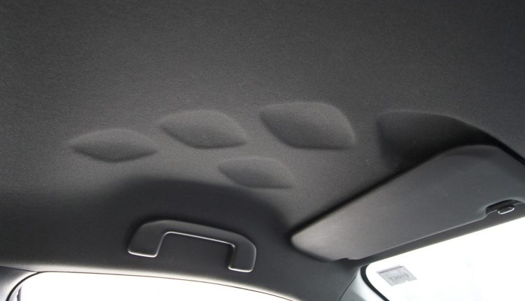 TOYOTA CH-R Hybrid 0022