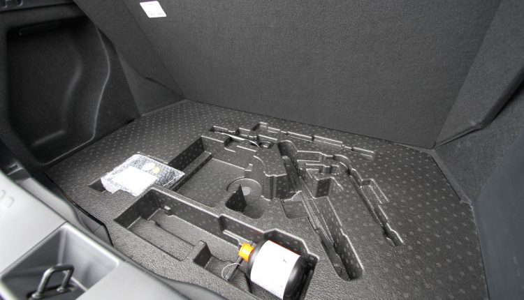 TOYOTA CH-R Hybrid 0025