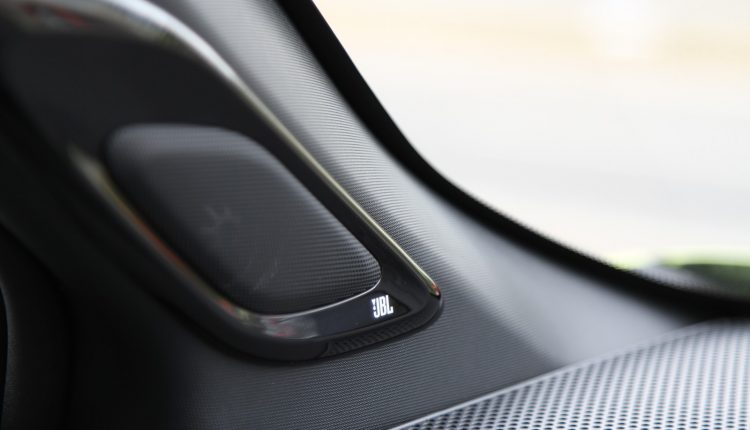 TOYOTA CH-R Hybrid 0040