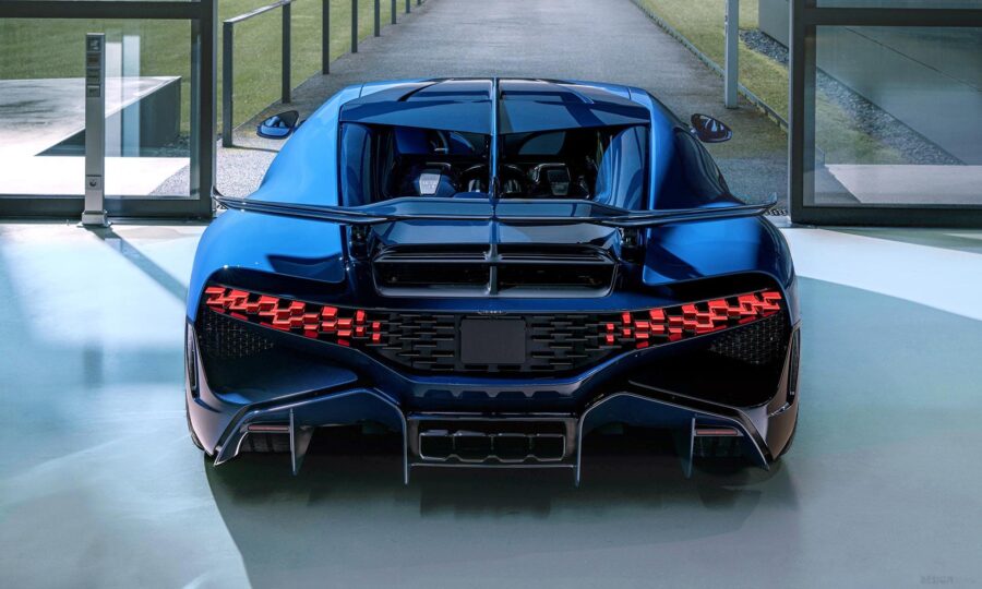 Bugatti Divo EB 110 LM : quarante chanceuses |  Automagazin.sk