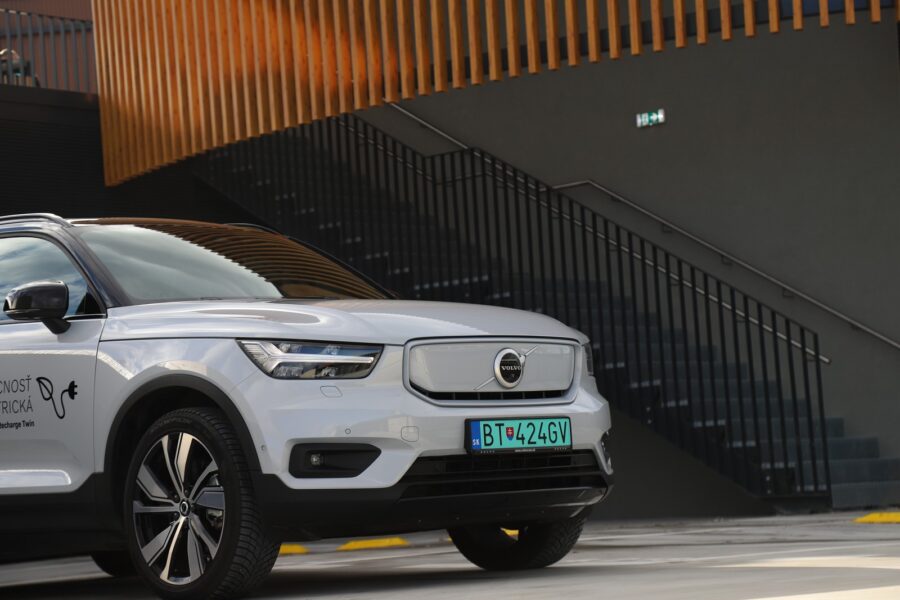 VOLVO XC40 Recharge Pure Electric Recharge Twin Recharge Pro 0011